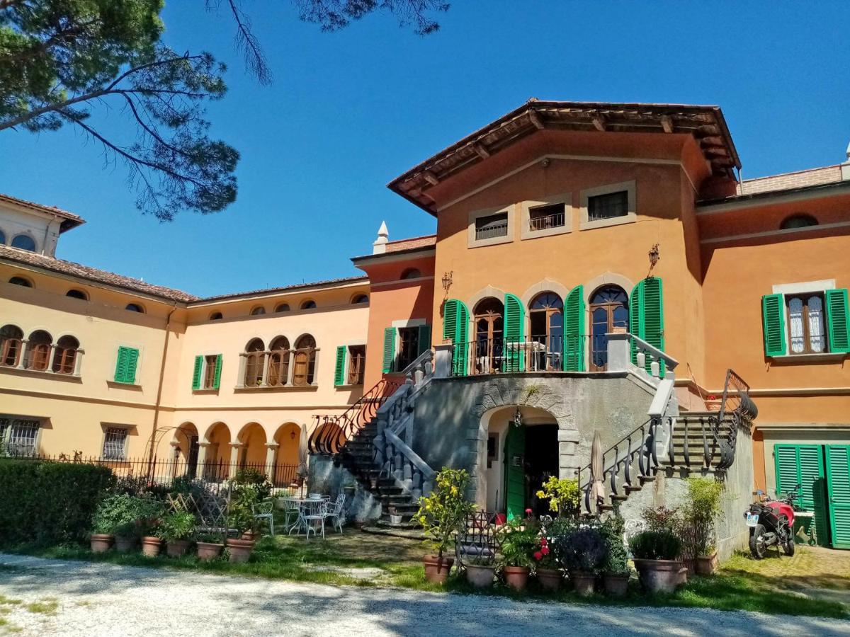 Alloggi In Villa Storica Pescia Eksteriør billede