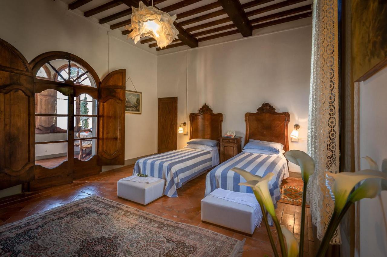 Alloggi In Villa Storica Pescia Eksteriør billede