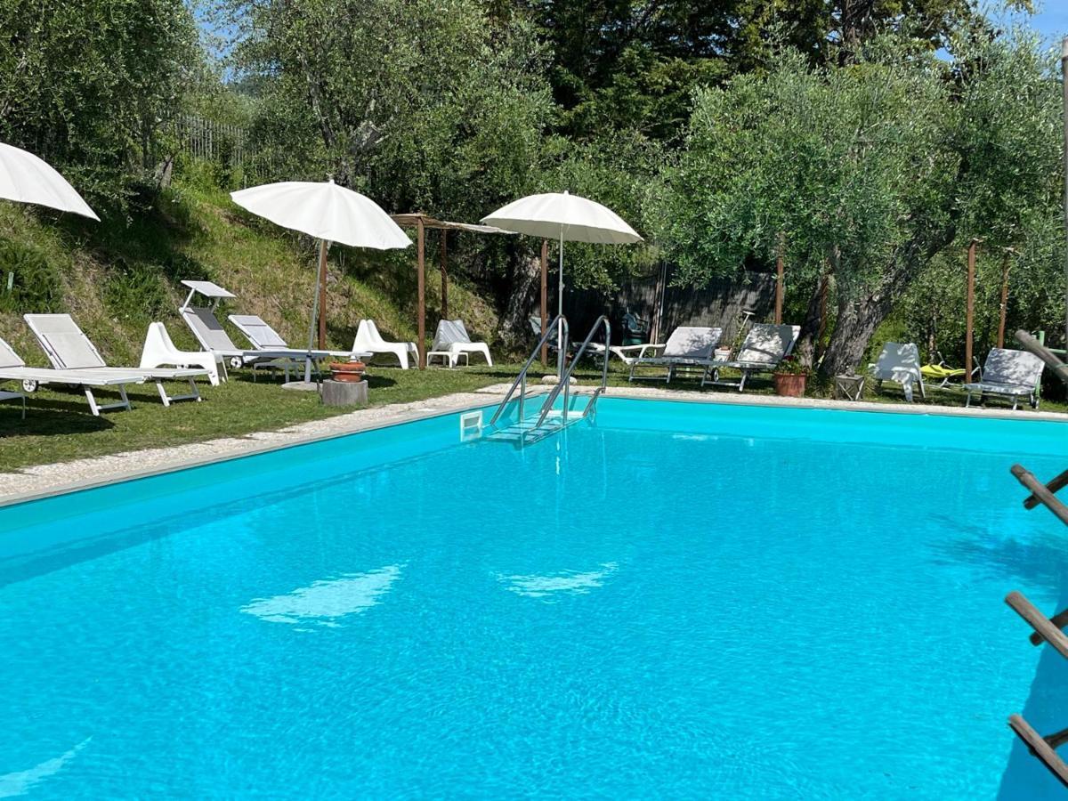 Alloggi In Villa Storica Pescia Eksteriør billede